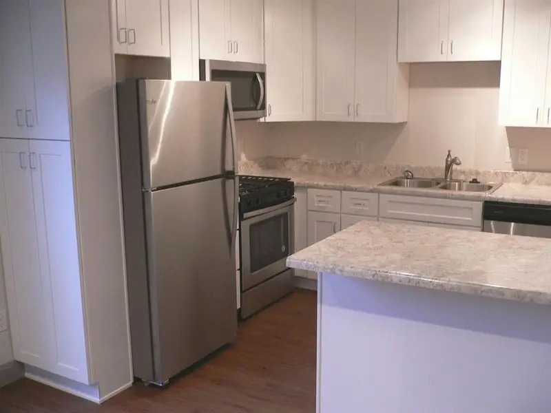 9820 Park Lane Place, Dallas, TX 75220