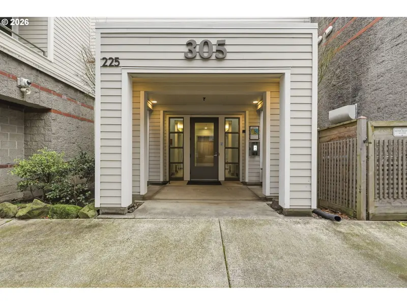 305 S MONTGOMERY ST #406, Portland, OR 97201