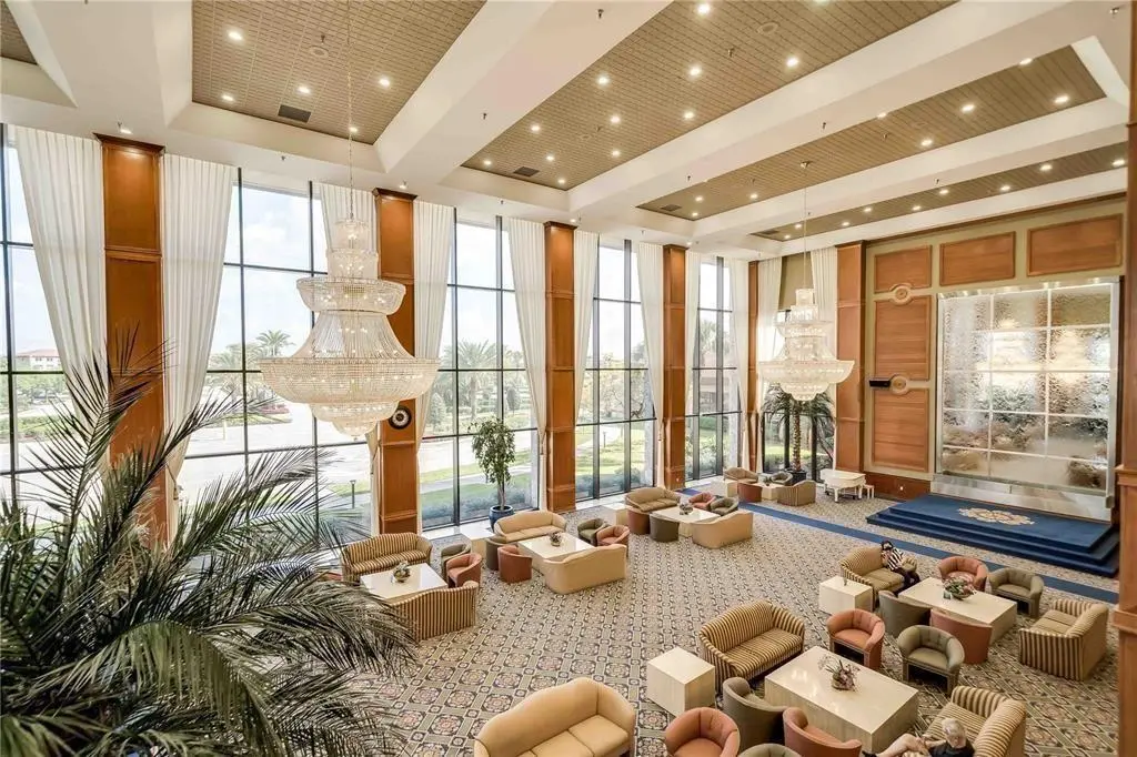 Pembroke Pines, FL 33027,850 SW 133 #B406