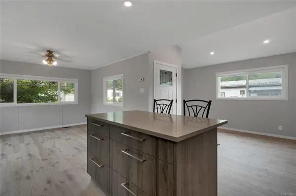 Campbell River, BC V9W 4R4,2700 Woodburn Rd #66