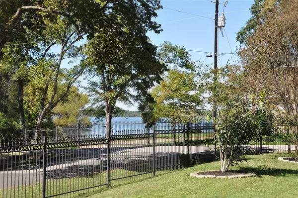 Wills Point, TX 75169,9939 Shoreline Drive