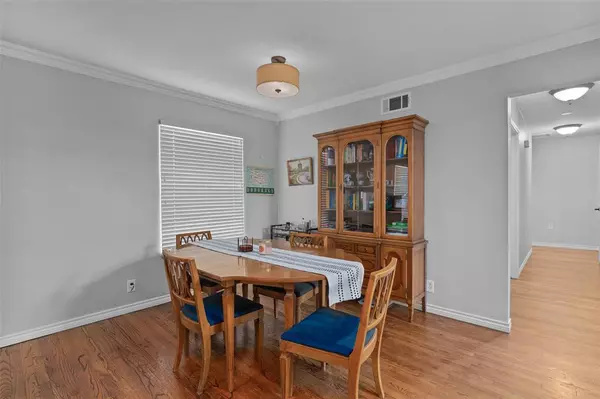 Fort Worth, TX 76116,6555 Locke Avenue