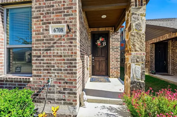 Fort Worth, TX 76179,6708 Farsight Drive