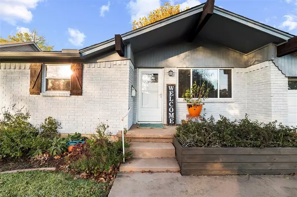 1310 Airline Drive,  Grapevine,  TX 76051