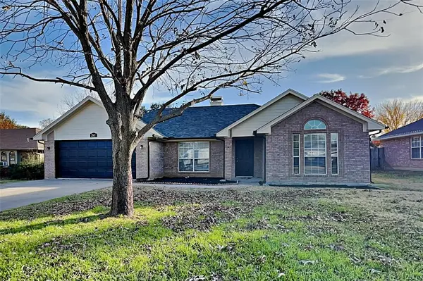 2507 Boulder Drive, Corinth, TX 76210