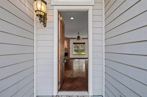 Granbury, TX 76048,2914 San Gabriel Drive