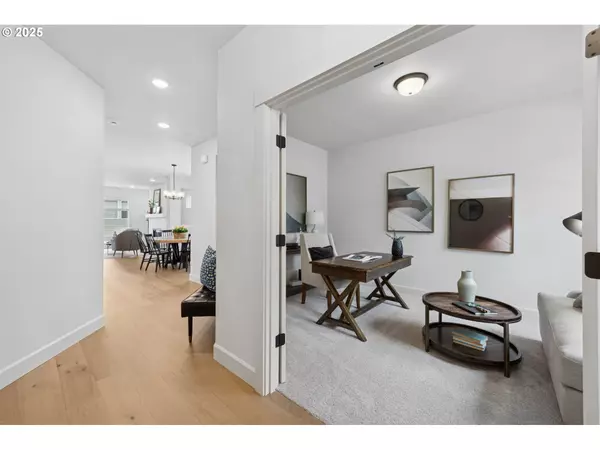 Tigard, OR 97224,15456 SW Everglade AVE