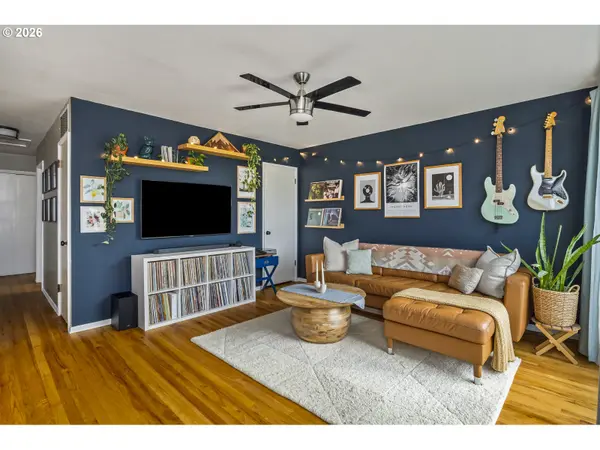 Portland, OR 97220,2330 NE 121ST AVE