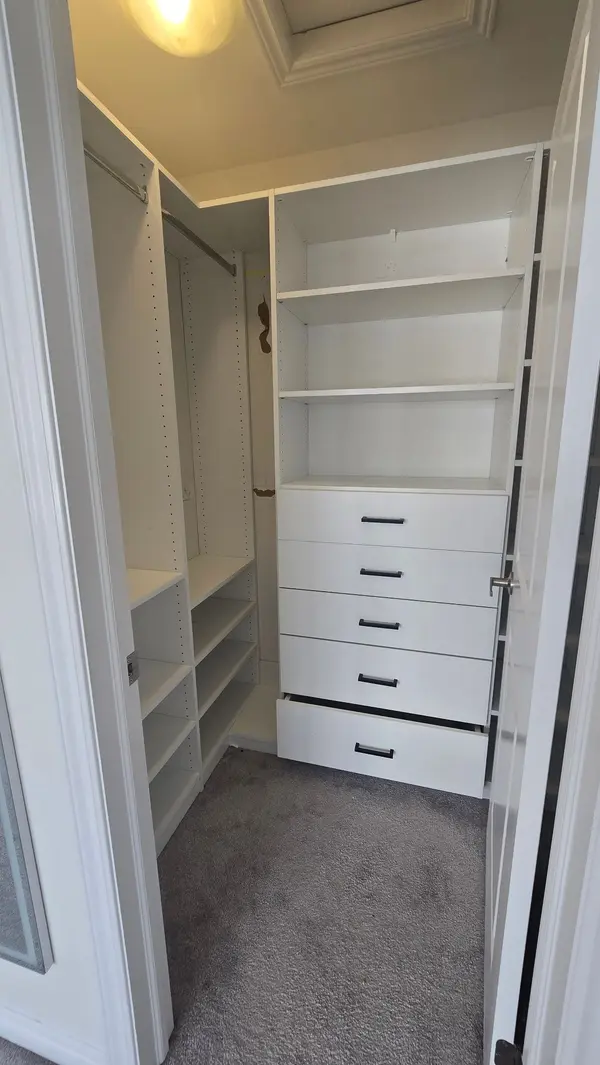 Whitby, ON L1R 0R1,86 Sutcliffe DR