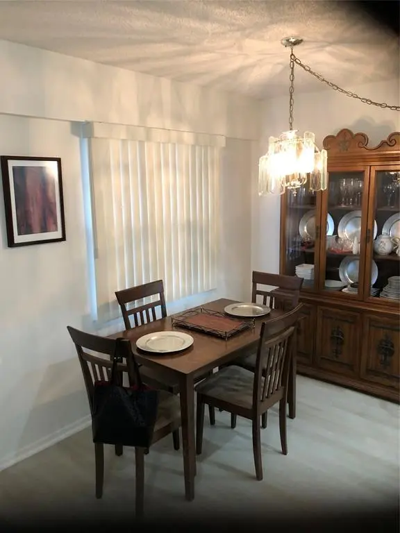 Pembroke Pines, FL 33027,850 SW 133 #B406