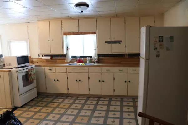 Gravenhurst, ON P1P 1E4,430 Farquhar ST