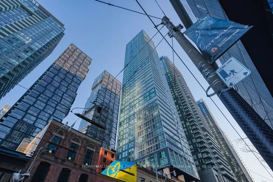327 king ST W #1408, Toronto C01, ON M5V 0W7