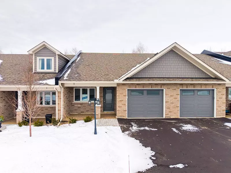 119 Dove DR, Blue Mountains, ON N0H 2P0