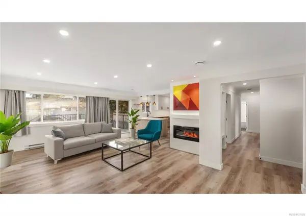 Esquimalt, BC V9A 2A2,1021 Tillicum Rd