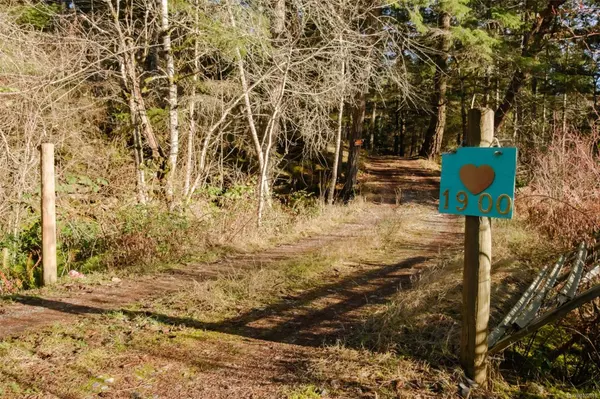 Gabriola Island, BC V0R 1X7,1900 Martin Rd