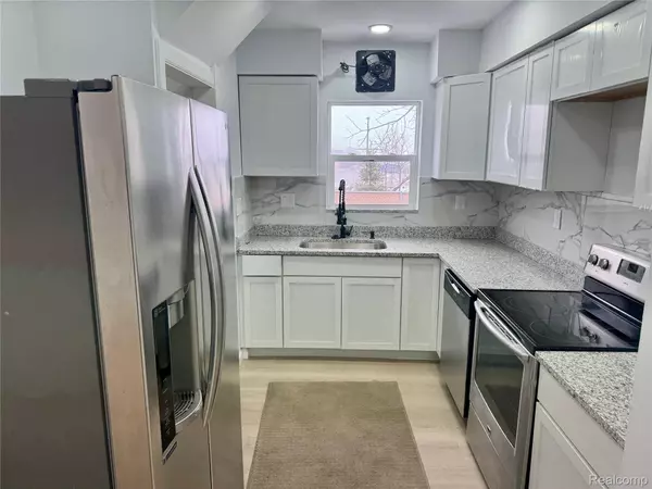 Rochester Hills, MI 48307,134 W Auburn RD