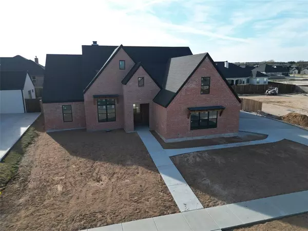 11010 Kings Canyon, Woodway, TX 76712