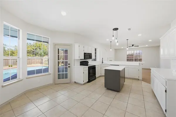 Arlington, TX 76001,2705 Redstone Drive