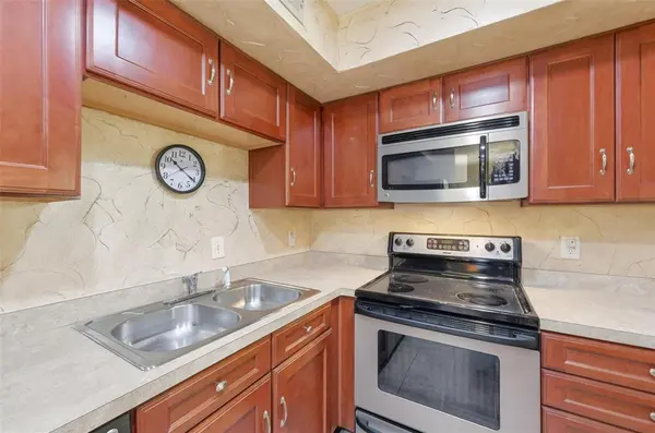 Arlington, TX 76006,2311 Basil Drive #C105