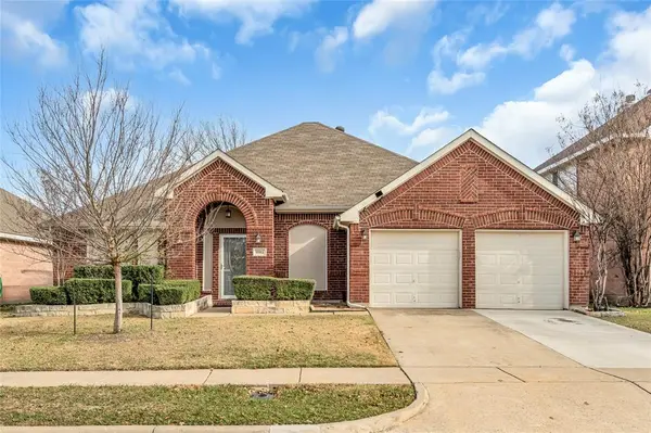 6911 Thunderbird Drive, Arlington, TX 76002