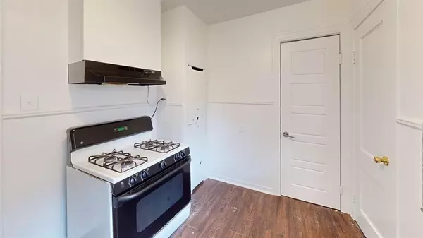 Dallas, TX 75235,2246 Anson Road