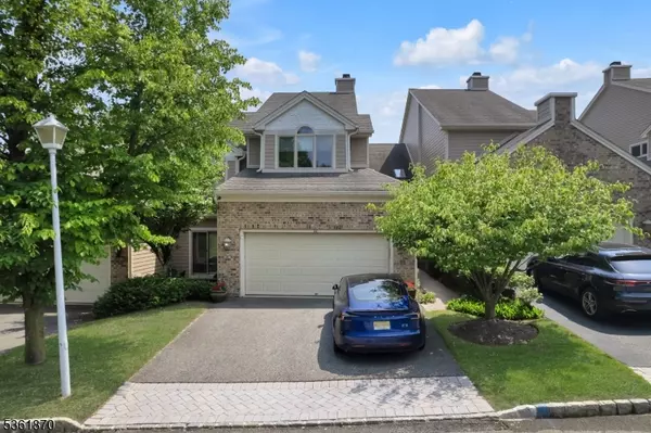 40 Louis Dr, Montville Twp., NJ 07045