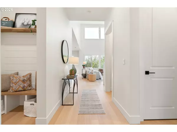 West Linn, OR 97068,22990 Bland CIR