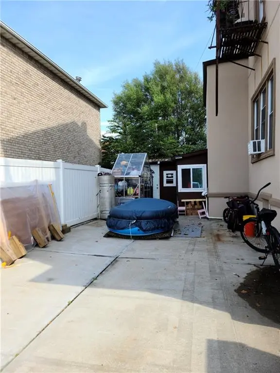 Brooklyn, NY 11224,4415 Atlantic AVE