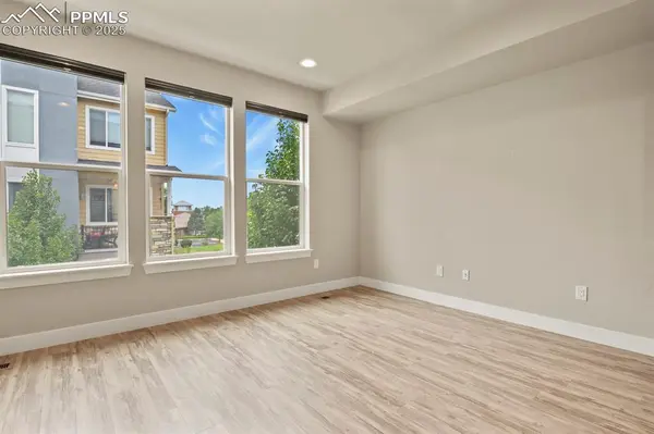 6731 S Tempe CT, Aurora, CO 80016