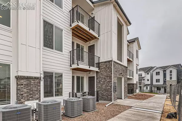 Colorado Springs, CO 80908,2232 Arikaree HTS #207