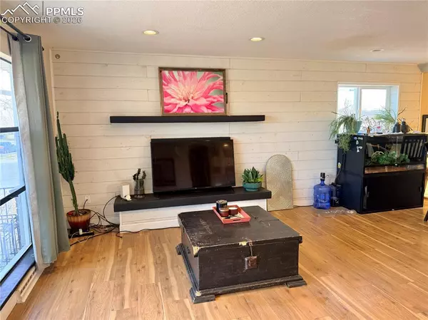 Pueblo, CO 81005,58 Duke ST