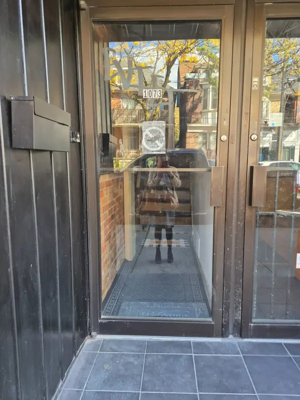 Toronto C01, ON M6H 1B2,1073 College ST #2nd Flr