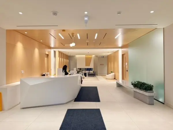 Toronto C08, ON M5A 0W7,5 Defries ST #2911