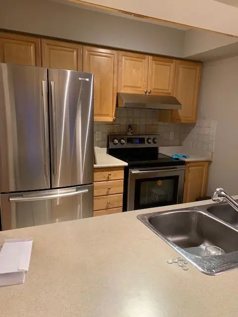 Toronto E04, ON M1P 5C8,18 Mondeo DR ##1222