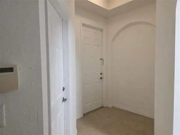 West Palm Beach, FL 33415,960 Pipers Cay Dr #960