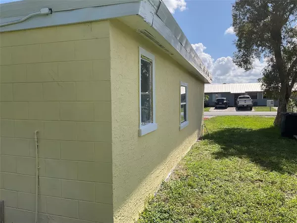 Fort Pierce, FL 34982,920 Revels Ln