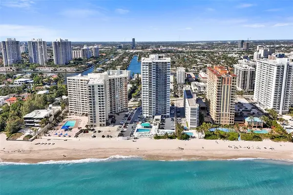 Hallandale Beach, FL 33009,3140 S Ocean Dr #2206