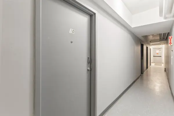 Cobourg, ON K9A 3R1,264 Division ST #10