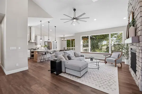 Swisher, IA 52338,160 Pleasant Hill Dr NE