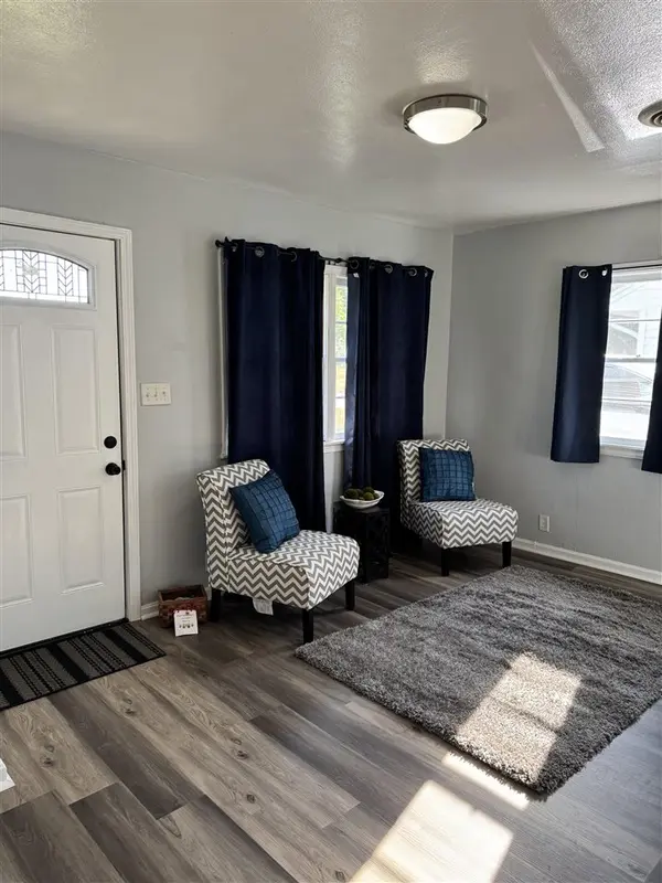 1312 Wilson Ave, Cedar Rapids, IA 52404