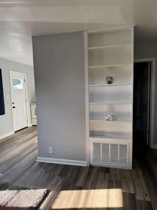 1312 Wilson Ave, Cedar Rapids, IA 52404