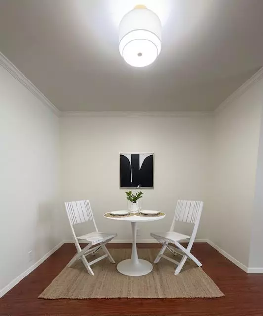 Dallas, TX 75230,7908 Royal Lane #122 B