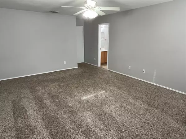 Fort Worth, TX 76052,849 Santa Rosa Drive