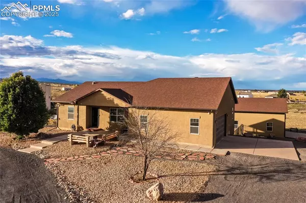 1476 N Bowen DR, Pueblo, CO 81007