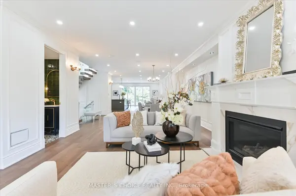 Toronto C04, ON M5N 1M1,382 St Clements AVE