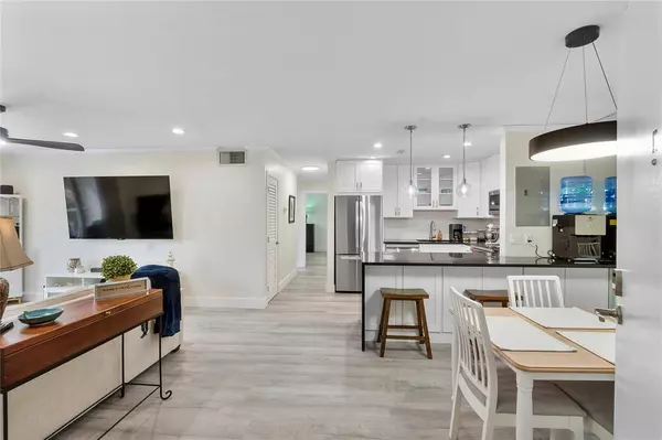 Fort Lauderdale, FL 33308,6205 Bay Club Dr #3