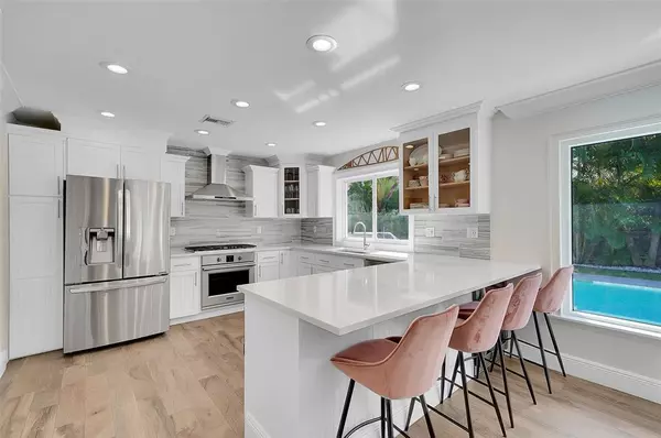 Boca Raton, FL 33487,872 Appleby St