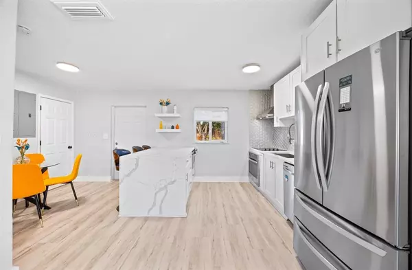 Oakland Park, FL 33334,561 NE 61st St