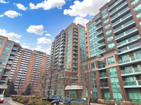 15 Michael Power PL S #209, Toronto W08, ON M9A 5G4