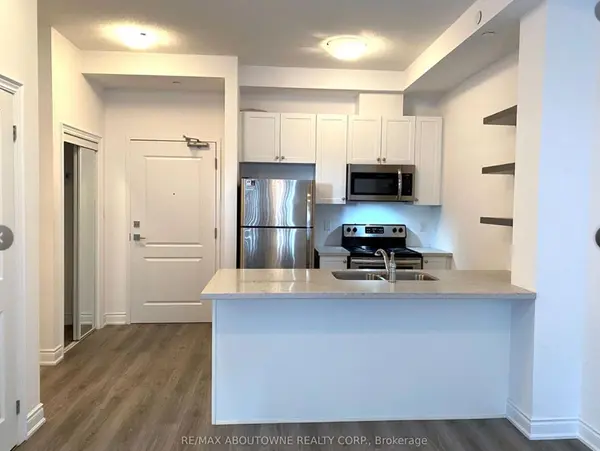 Hamilton, ON L8E 0K3,125 Shoreview PL #606